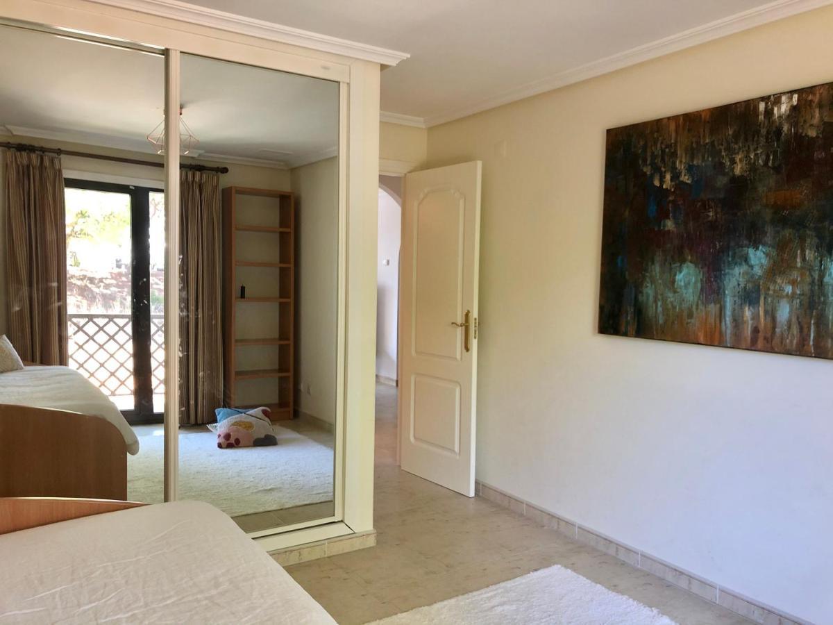 Praia Da Falesia - Falesia Beach - Apartment Netflix And Hbo Албуфейра Экстерьер фото